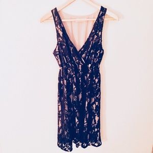 Pins & Needles Urban Outfitters Lace Dress Nude & Black Mini Cocktail Party